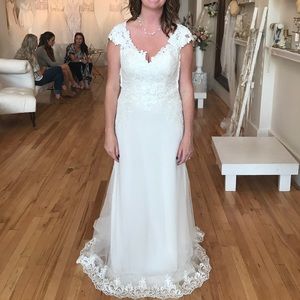 Wedding dress!